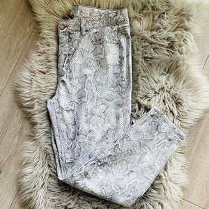 Black House/White Market - Curvy-Fit Sculpt High-Rise Snake-Print Skinny Jeans